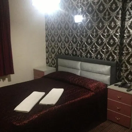 Elit Hotel Отель 3*